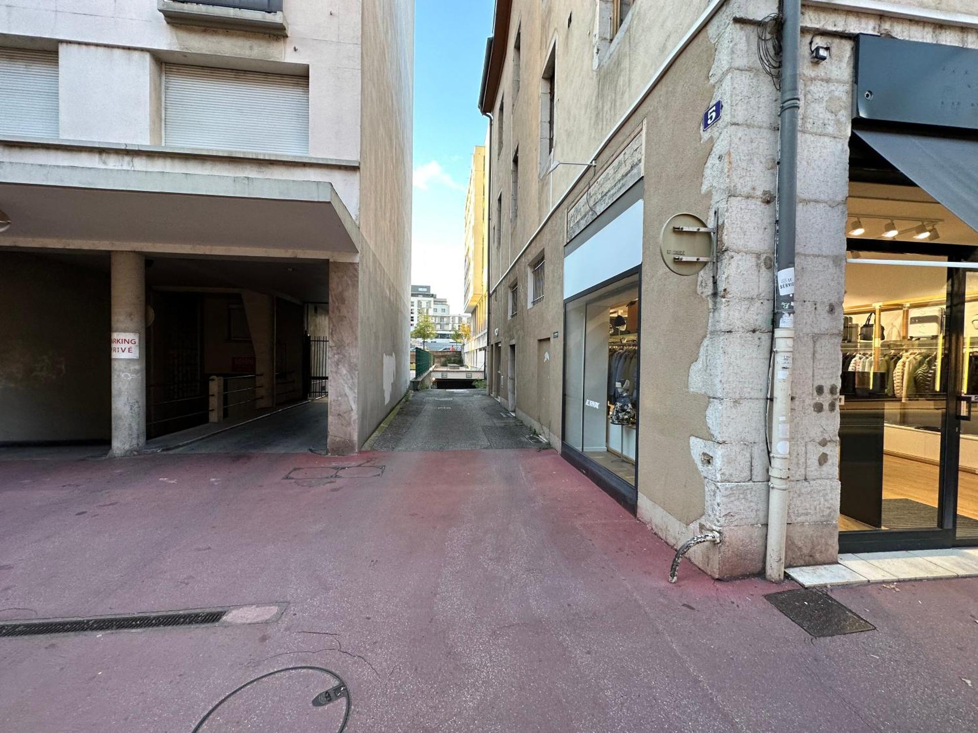 French Loft - & Comfy Apartment Annecy